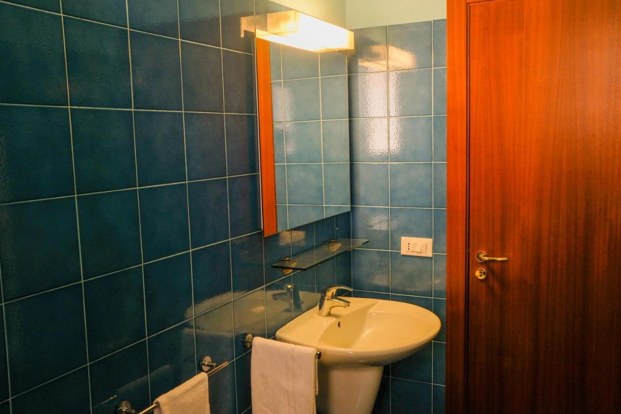 Suite Sabean مونوبولي المظهر الخارجي الصورة